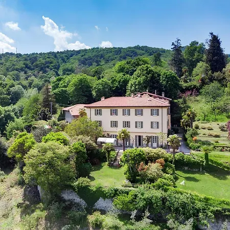 Corti Lakeview Como