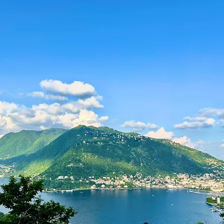 Corti Lakeview * Como