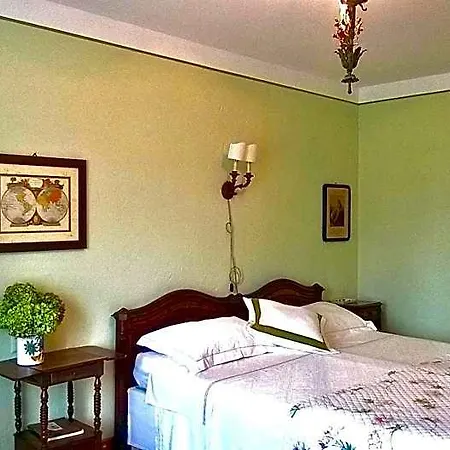Corti Bed & Breakfast 3*
