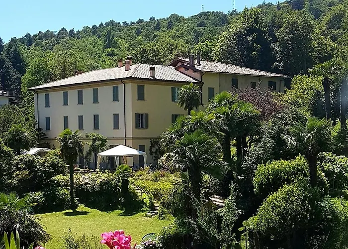 Corti Bed and Breakfast 3*